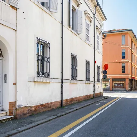 Dimora Palazzo Bezzi 4s, Centro