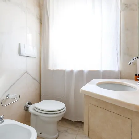 Dimora Alberoni Sauna, Parcheggio Gratis, Centro Apartment *